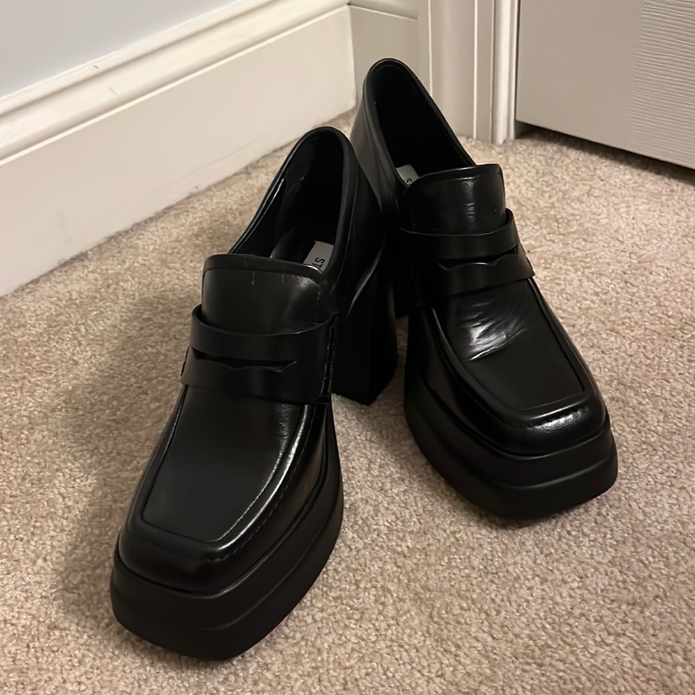 Steve Madden Perry platform healed black loafer